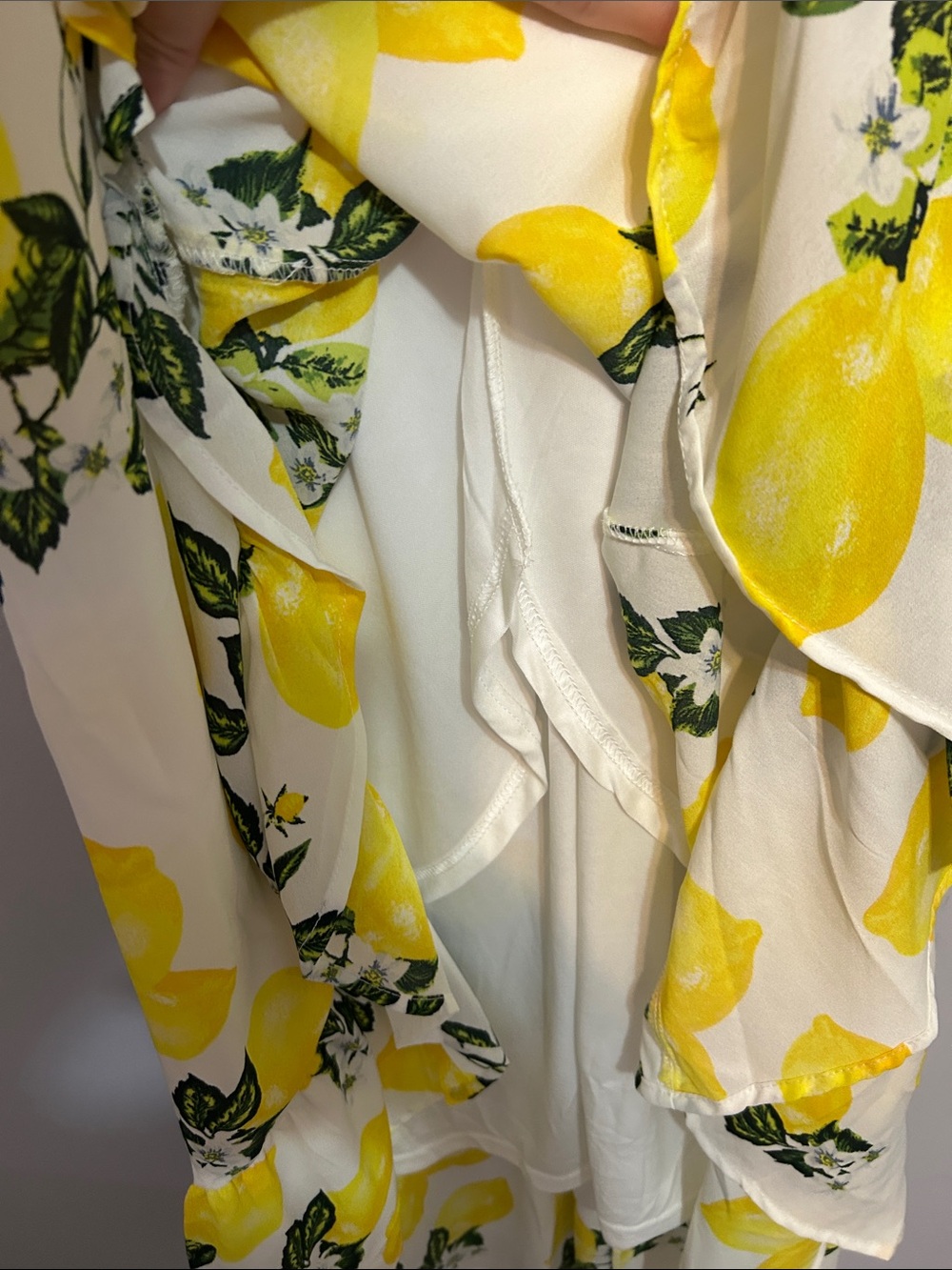 🍋 Lulu’s Lemon Print Sundress 🍋 - Picture 12 of 13